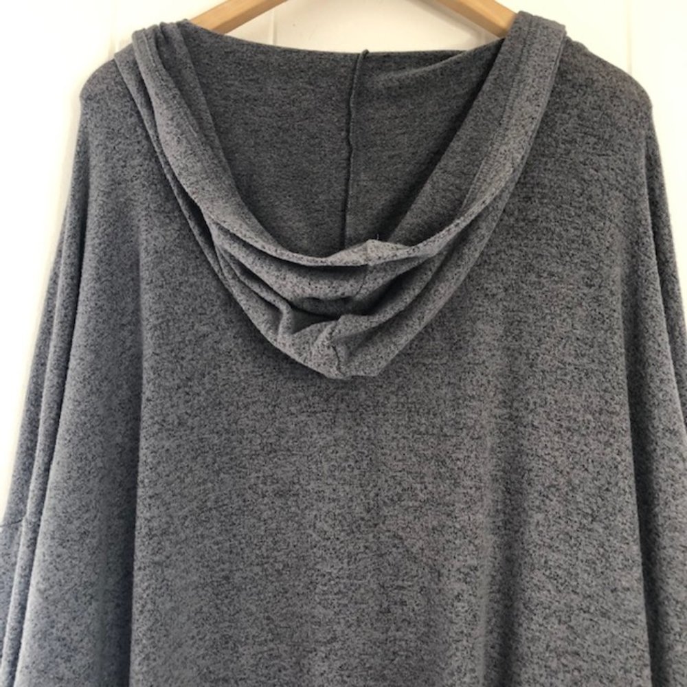 Young Fabulous and Broke Gray Open Cardigan with Hoodie - Picture 3 of 9